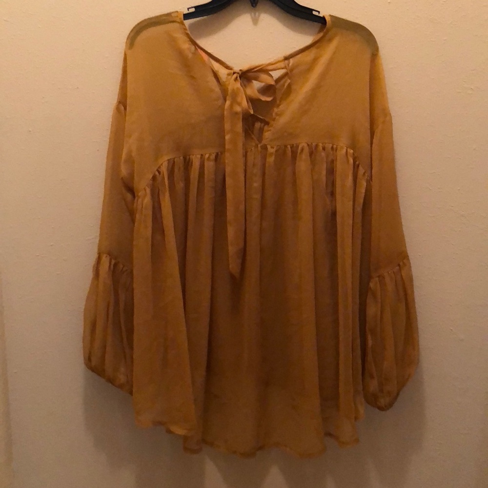 Yellow Blouse - Picture 2 of 3